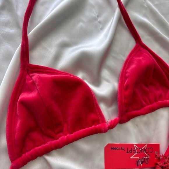 NWT red plush velour halter bralette top L - Picture 8 of 10